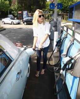 Mollie King feet photo thumbnail