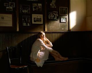 Michelle Williams feet photo thumbnail