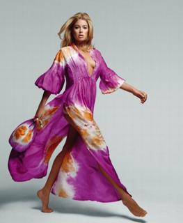 Doutzen Kroes feet photo thumbnail