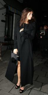 Gemma Arterton feet photo thumbnail