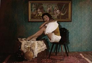 Anna Popek feet photo thumbnail