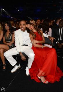 Rihanna feet photo thumbnail