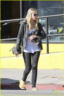 Ashley Benson feet photo thumbnail