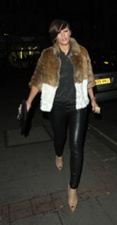 Frankie Bridge feet photo thumbnail