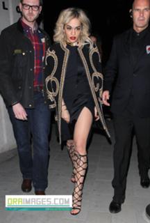 Rita Ora feet photo thumbnail