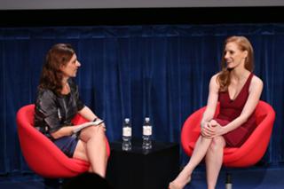 Jessica Chastain feet photo thumbnail