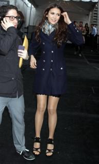 Nina Dobrev feet photo thumbnail
