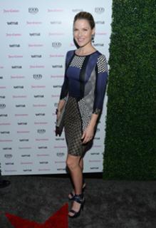 Ali Larter feet photo thumbnail