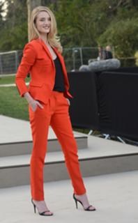 Rosie Huntington-Whiteley feet photo thumbnail