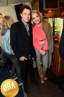 Rita Ora feet photo thumbnail