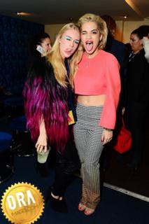 Rita Ora feet photo thumbnail