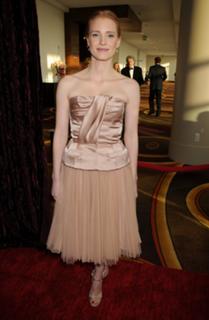 Jessica Chastain feet photo thumbnail