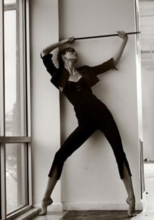 Karlie Kloss feet photo thumbnail
