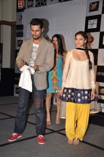 Aditi Rao Hydari feet photo thumbnail