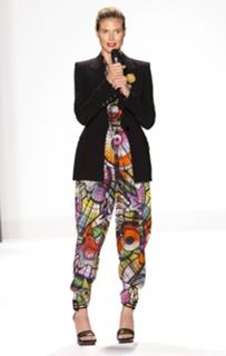 Heidi Klum feet photo thumbnail