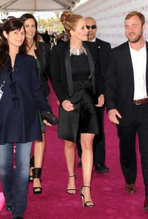Jennifer Lawrence feet photo thumbnail