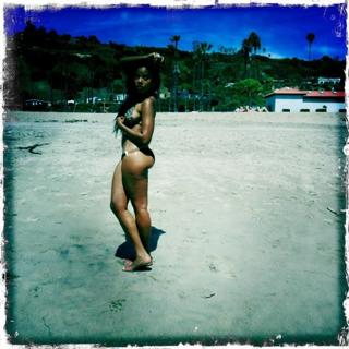 Angela Simmons feet photo thumbnail