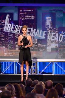 Jennifer Lawrence feet photo thumbnail