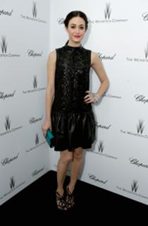 Emmy Rossum feet photo thumbnail