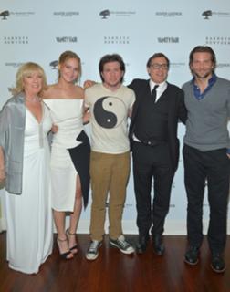 Jennifer Lawrence feet photo thumbnail