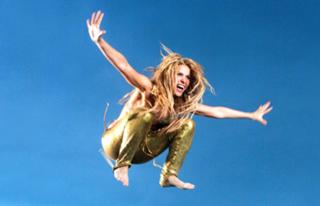 Shakira feet photo thumbnail