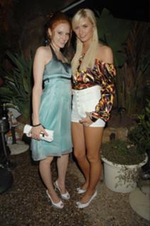 Lena Gercke feet photo thumbnail