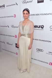 Emmy Rossum feet photo thumbnail