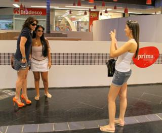 Giovanna Antonelli feet photo thumbnail