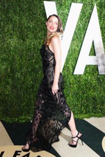 Amber Heard feet photo thumbnail