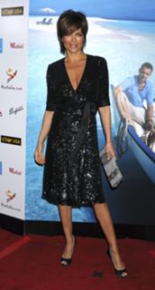 Lisa Rinna feet photo thumbnail