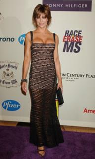 Lisa Rinna feet photo thumbnail