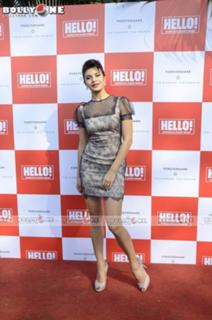 Jacqueline Fernandez feet photo thumbnail
