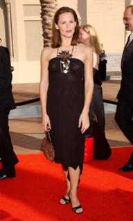 Jennifer Garner feet photo thumbnail