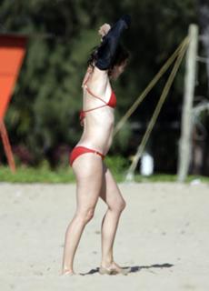 Jennifer Garner feet photo thumbnail