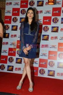 Aditi Rao Hydari feet photo thumbnail