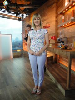 Kate Garraway feet photo thumbnail