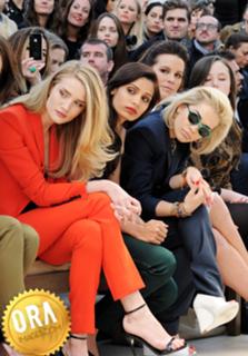 Rita Ora feet photo thumbnail