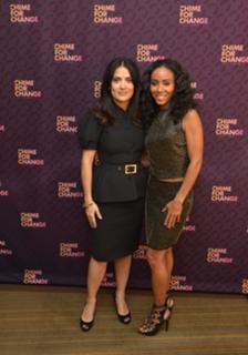 Salma Hayek feet photo thumbnail