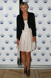 Maria Sharapova feet photo thumbnail