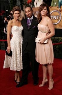 Sandra Bullock feet photo thumbnail