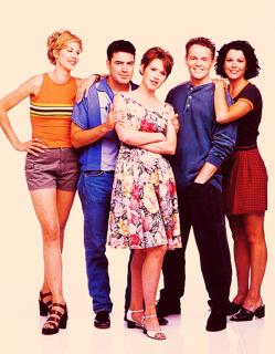 Jenna Elfman feet photo thumbnail