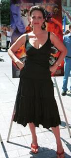 Carla Gugino feet photo thumbnail