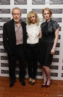 Juno Temple feet photo 2