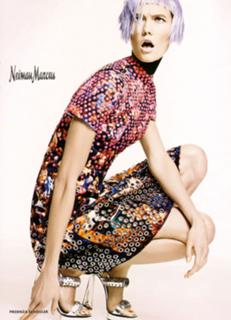 Karlie Kloss feet photo thumbnail