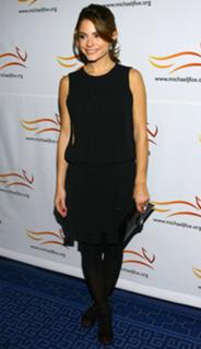 Maria Menounos feet photo thumbnail