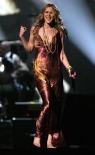Joss Stone feet photo thumbnail