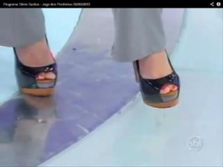 Lívia Andrade feet photo thumbnail