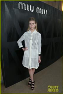 Nicola Peltz Beckham feet photo 1