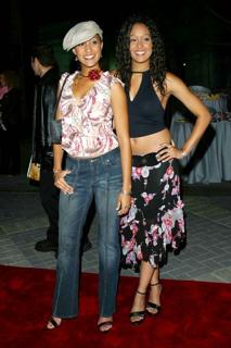 Tia Mowry feet photo thumbnail