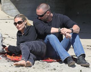 Heidi Klum feet photo thumbnail